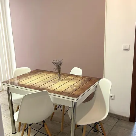 A&c Apartment *